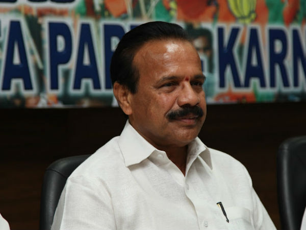 ಬೇಜವಾಬ್ದಾರಿ ಹೇಳಿಕೆ