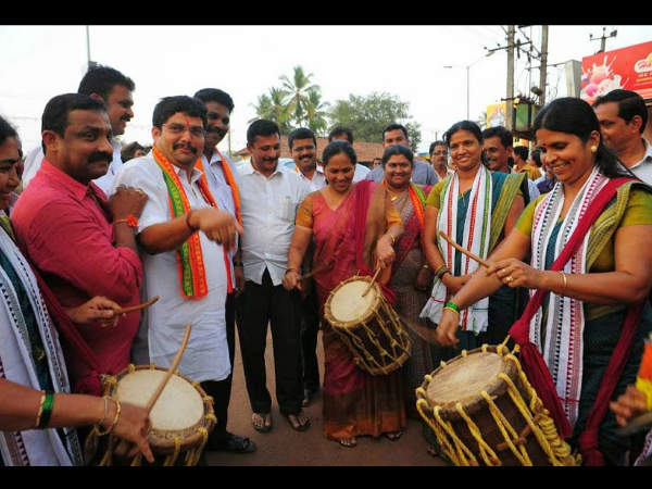 ಶೋಭಾ ಒಳ್ಳೆಯ ಲೇವಾದೇವಿ ವ್ಯವಹಾರಸ್ಥೆ ಶೋಭಾ ಒಳ್ಳೆಯ ಲೇವಾದೇವಿ ವ್ಯವಹಾರಸ್ಥೆ