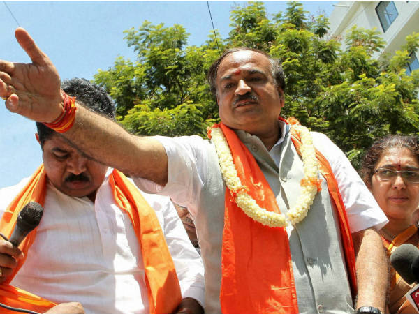 ರಕ್ಷಾಬಂಧನದ ಬಗ್ಗೆ 