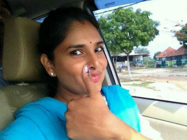 ರಮ್ಯಾಗೆ ಕೂಡ ಹೆಬ್ಬೆರಳಿಗೆ ಇಂಕ್