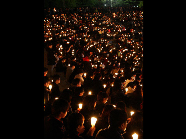 ದಕ್ಷಿಣ ಕೊರಿಯಾದಲ್ಲಿ ವಿಶೇಷ ಪ್ರಾರ್ಥನೆ