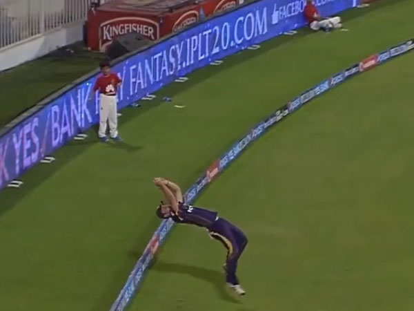 ಪಂದ್ಯದ ಗತಿ ಬದಲಾಯಿಸಿ ಕ್ಯಾಚ್ ಪಂದ್ಯದ ಗತಿ ಬದಲಾಯಿಸಿ ಕ್ಯಾಚ್