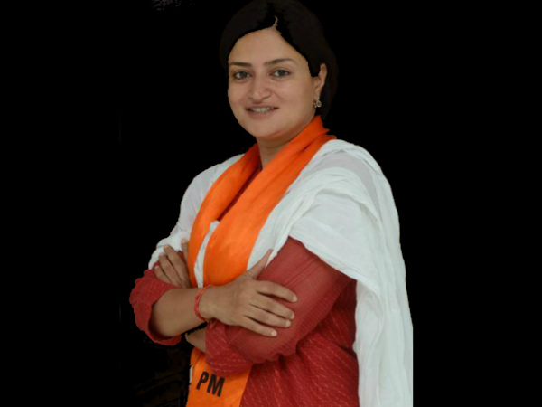 ಪೂನಮ್ ಮಾಡಮ್ ಈ ಹಿಂದೆ ಕಾಂಗ್ರೆಸ್ ಶಾಸಕಿಯಾಗಿದ್ದವರು