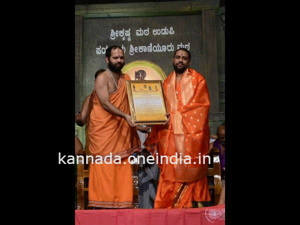 ರಾಜಾಂಗಣದಲ್ಲಿ ಸ್ವಾಮೀಜಿಗೆ ಪೌರಸನ್ಮಾನ