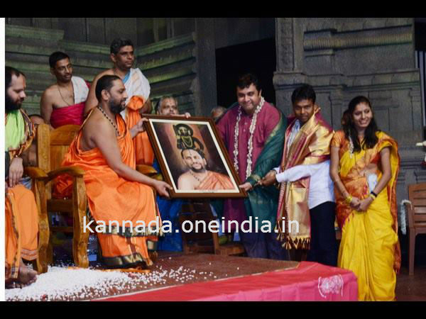 ಅದ್ದೂರಿ ಸಮಾರಂಭದಲ್ಲಿ ಉಪಸ್ಥಿತರಿದ್ದವರು