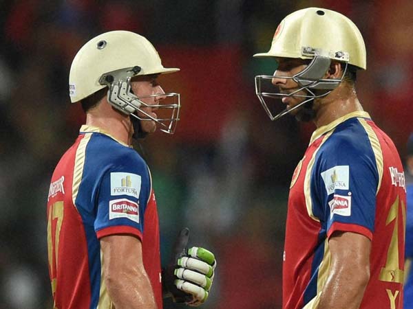 ಬೌಂಡರಿ, ಸಿಕ್ಸ್ ಗಳ ಸುರಿಮಳೆ ಬೌಂಡರಿ, ಸಿಕ್ಸ್ ಗಳ ಸುರಿಮಳೆ