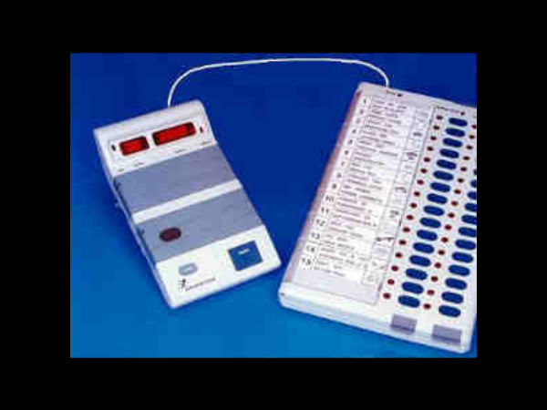 ದಕ್ಷಿಣಕನ್ನಡ, ಚಿತ್ರದುರ್ಗ, ತುಮಕೂರು 