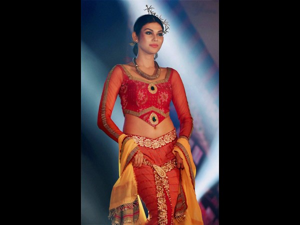 ಮುಂಬೈನಲ್ಲಿ ಈಶಾನ್ಯ ರಾಜ್ಯದ ಫ್ಯಾಷನ್
