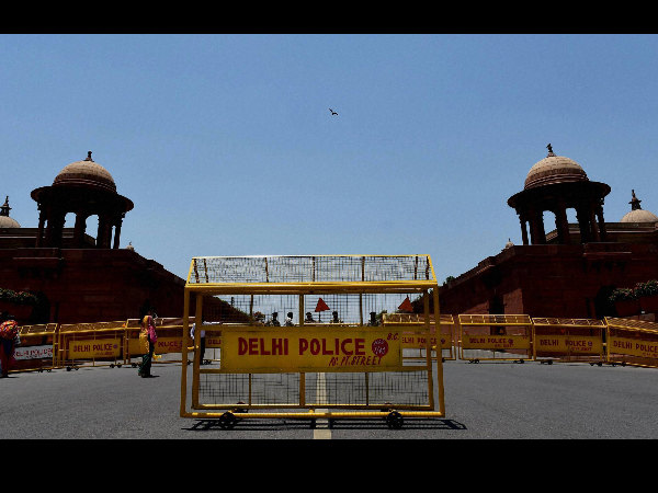 ಹೆಲಿ ಕಾಪ್ಟರ್ ಹೊಡೆದುರುಳಿಸಲು ಸೂಚನೆ