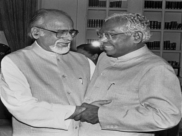 13. ಇಂದ್ರ ಕುಮಾರ್ ಗುಜ್ರಾಲ್