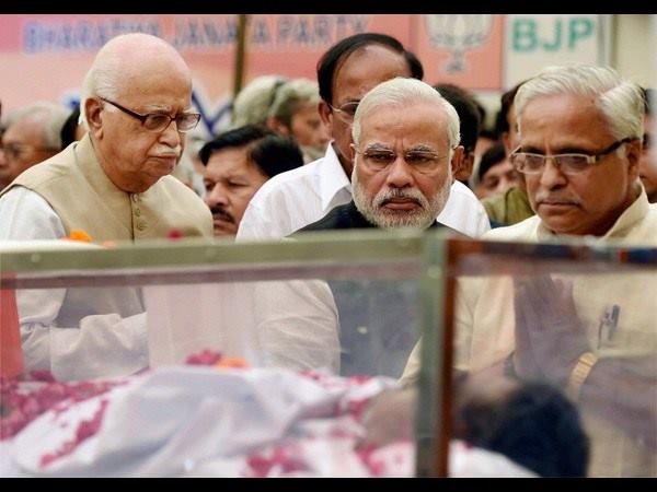 ಬಿಜೆಪಿ ಹಿರಿಯ ನಾಯಕರಿಂದ ನಮನ