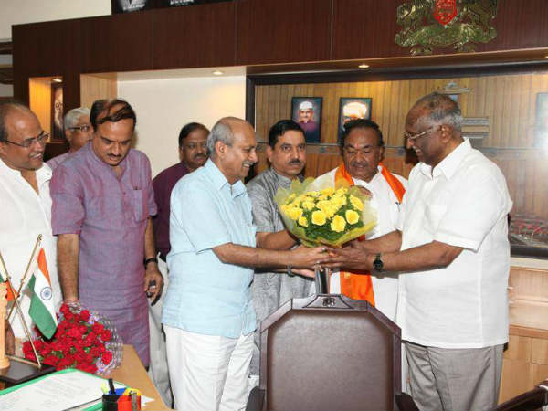 ಶಂಕರಮೂರ್ತಿ ಭೇಟಿ ಮಾಡಿದ ನಾಯಕರು