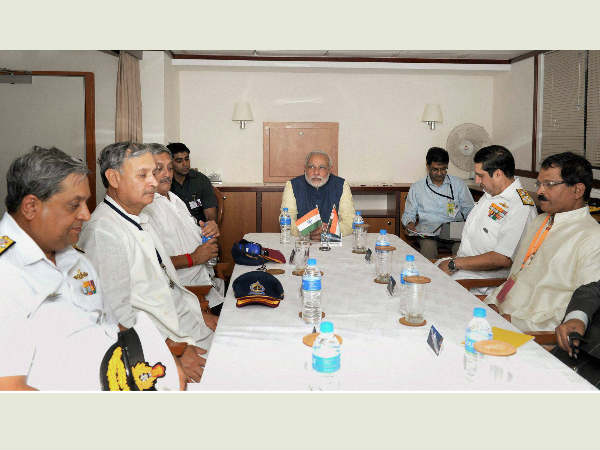 ಸೇನಾಧಿಕಾರಿಗಳೊಂದಿಗೆ ಸಂವಾದ