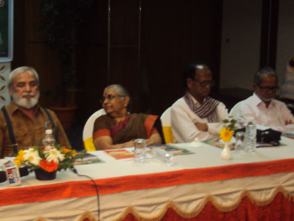  ಹಿಂದಿನಿಂದಲೂ ಹೇರಿಕೆ ಬಂದಿದೆ.