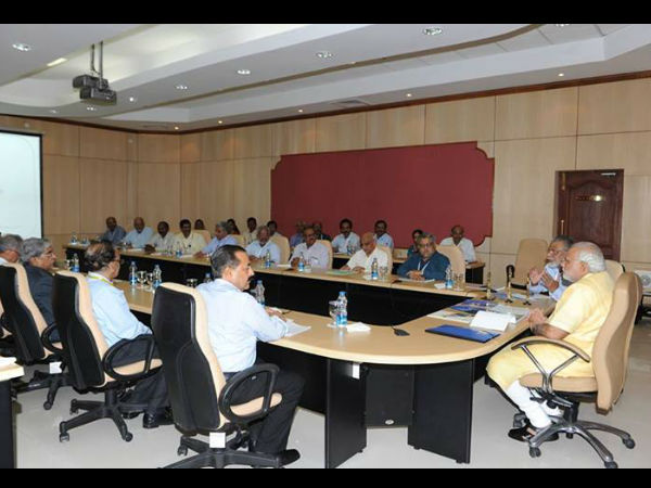 ವಿಜ್ಞಾನಿಗಳ ಜತೆ ಮೋದಿ ಸಮಾಲೋಚನೆ