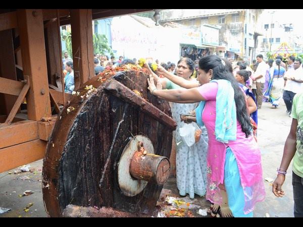 ಸಾಯಲು ಹೊರಟ ರಾಜನಿಗೆ ತಡೆ