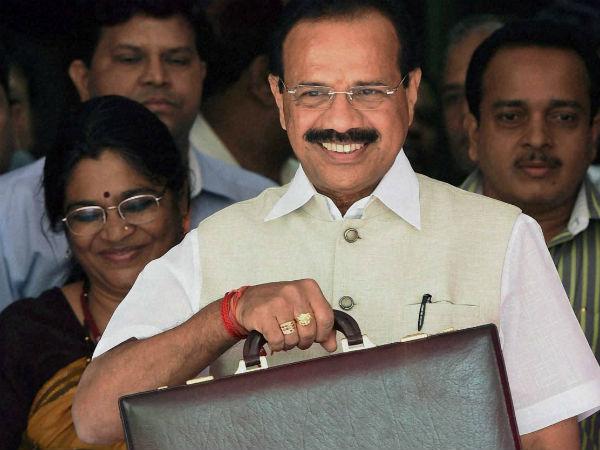 ದೇಶದ ಪ್ರಪ್ರಥಮ ಬುಲೆಟ್ ರೈಲು 