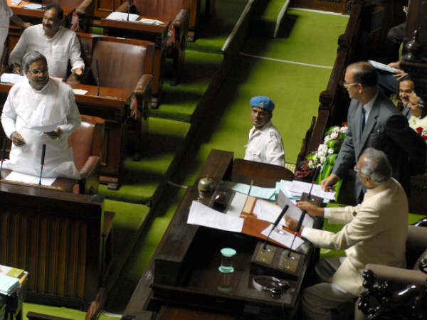 ಸರ್ಕಾರಕ್ಕೆ ಚಾಟಿ ಏಟು ಕೊಟ್ಟ ಸ್ಪೀಕರ್