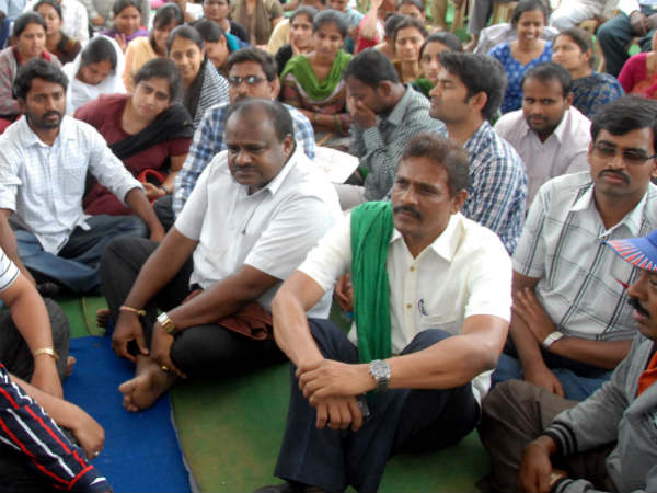 ಅಧಿವೇಶನ ಕರೆಯಿರಿ