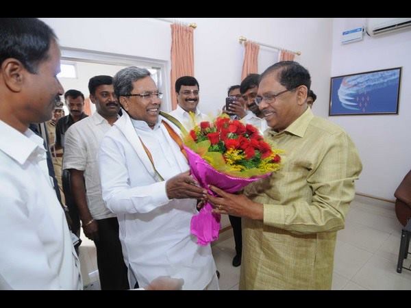 ಶುಭಾಶಯ ಹೇಳಿದ ಪರಮೇಶ್ವರ್