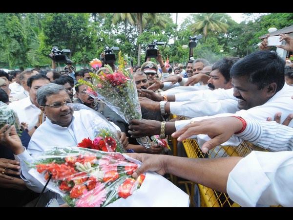 ಅಭಿನಂದನೆಗಳ ಮಹಾಪೂರ