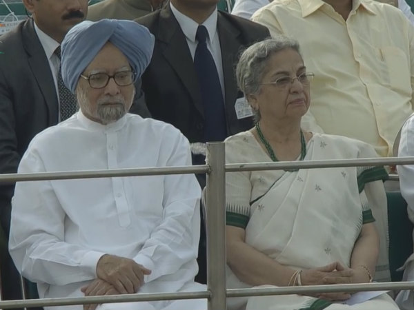 ಸಮಾರಂಭ ವೀಕ್ಷಿಸಿದ ಸಿಂಗ್