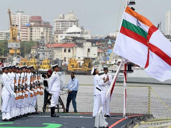 ಜಲಸೇನಾ ಸಿಬ್ಬಂದಿಗಳು