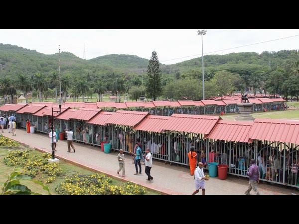 ವಿಐಪಿ ಪಾಸ್‌ಪಡೆದರೂ ದರ್ಶನ ಕಷ್ಟ