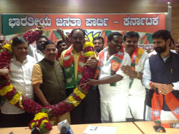 ಬಿಜೆಪಿಗೆ ಶಂಕರ ಬಿದರಿ ಸೇರ್ಪಡೆ