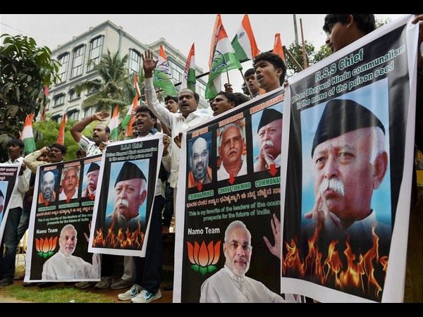 ಭಾಗ್ವತ್ ವಿರುದ್ಧ ಕಾಂಗ್ರೆಸ್ ಪ್ರತಿಭಟನೆ