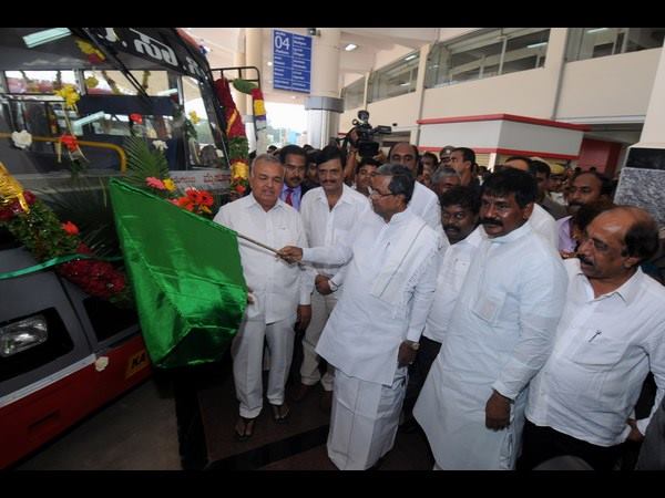 ಬಿಎಂಟಿಸಿ ಬಸ್ಸುಗಳು ಬರುತ್ತವೆ 