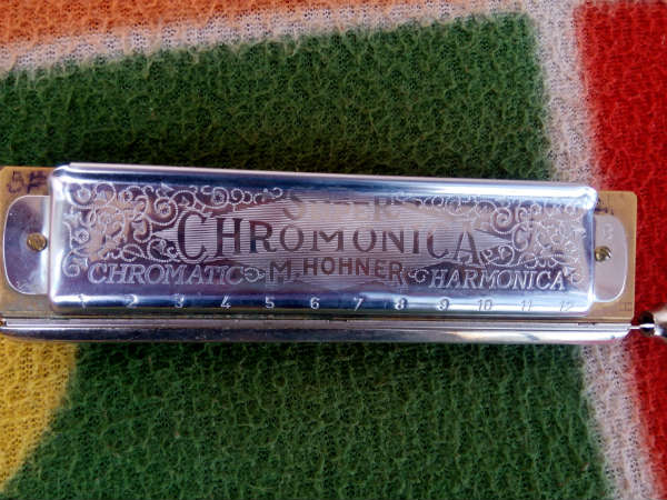 ಹಾರ್ಮೋನಿಕಾ ಎಲ್ಲೆಲ್ಲಿ ತಯಾರಿಸುತ್ತಾರೆ? ಭಾರತದಲ್ಲಿ ಸಿಗುತ್ತದಾ?