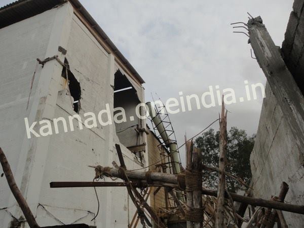 ಕಟ್ಟಡ ನಿರ್ಮಾಣಕ್ಕೆ ಅನುಮತಿ ಪಡೆದಿಲ್ಲವೇ?