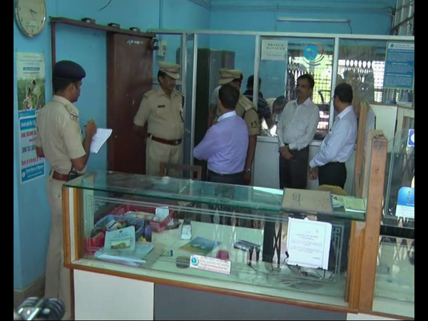 ಪೊಲೀಸ್‌ ಪರಿಶೀಲನೆ