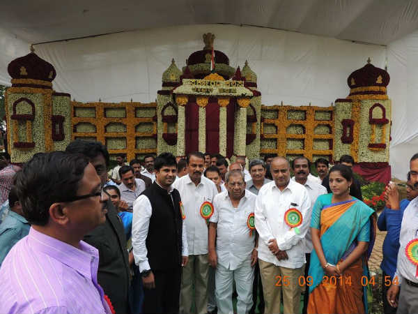 ದಸರಾ ಫಲಪುಷ್ಪ ಪ್ರದರ್ಶನ ಉದ್ಘಾಟನೆ