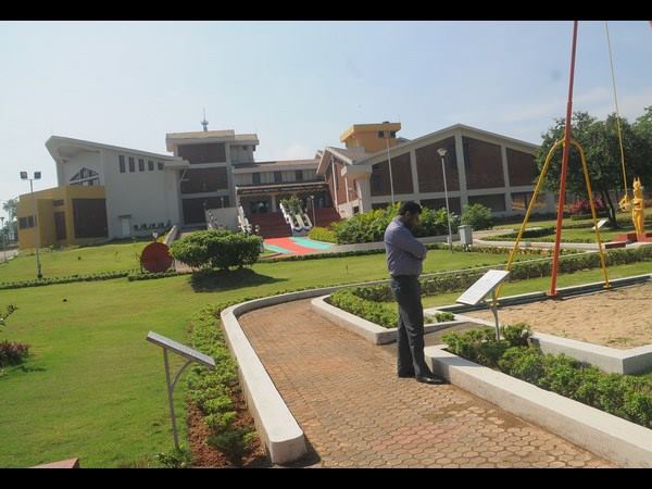 ಪಿಲಿಕುಳ ವಿಜ್ಞಾನ ಕೆಂದ್ರದ ಹೊರನೋಟ