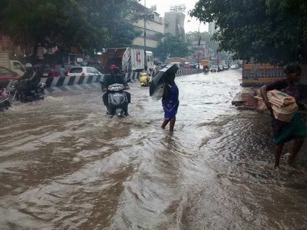 ಜನರ ಪರದಾಟ ತಪ್ಪಿದ್ದಲ್ಲ