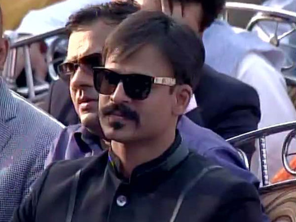 ಸಿನಿಮಾ ಮಂದಿ ಯಾರು ಬಂದಿದ್ರು?