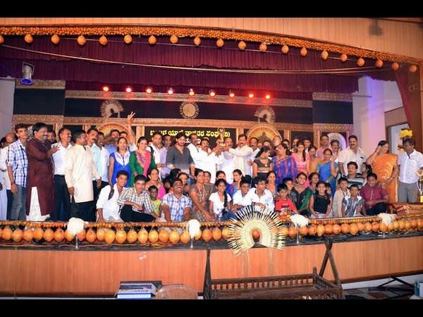 ವಿಜೇತರಿಗೆ ಪ್ರಶಸ್ತಿ