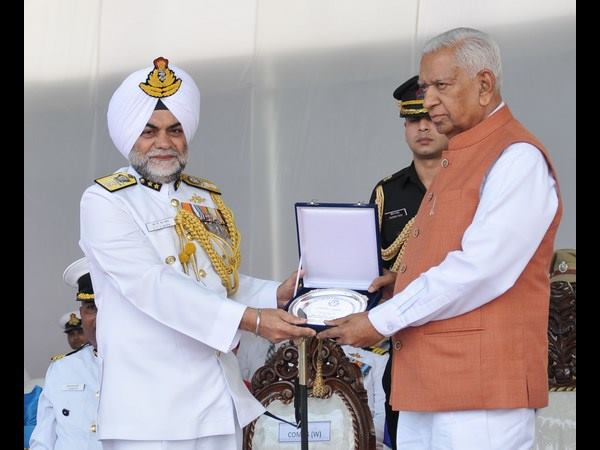 ನಿಲ್ದಾಣಕ್ಕಾಗಿ ಜಾಗ ಕೊಡಲು ಮನವಿ