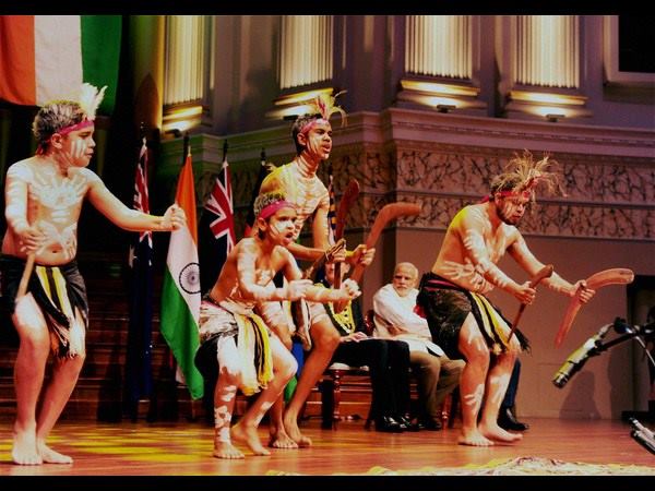 ಆಸ್ಟ್ರೇಲಿಯಾದ ಸಾಂಪ್ರದಾಯಿಕ ನೃತ್ಯ ವೀಕ್ಷಣೆ