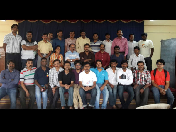 Lyricist Kaviraj and his Kankana team Kannada campaign