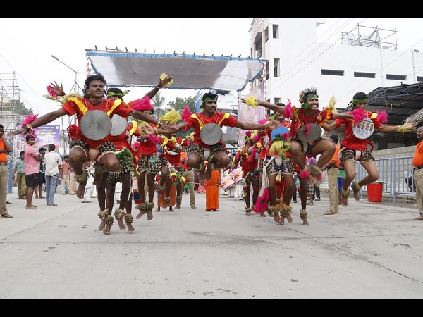 ವಿವಿಧ ಸಾಂಸ್ಕೃತಿಕ ಕಾರ್ಯಕ್ರಮ