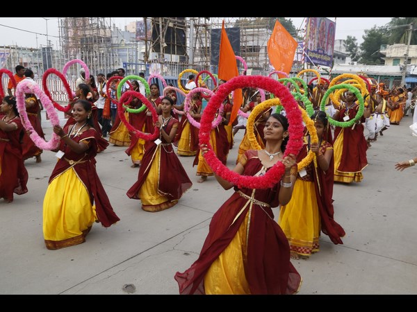 ಎಲ್ಲಾ ಸೇವೆಗಳ ಸಂಪೂರ್ಣ ವಿವರ