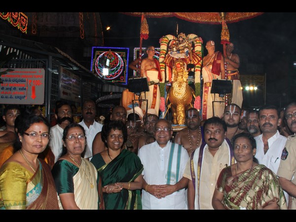 ಮೂರನೇ ದಿನ ಸಿಂಹವಾಹನ