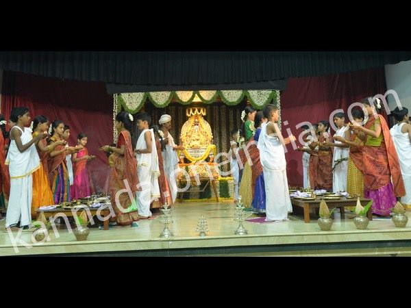 ಗಣ್ಯರ ಉಪಸ್ಥಿತಿ