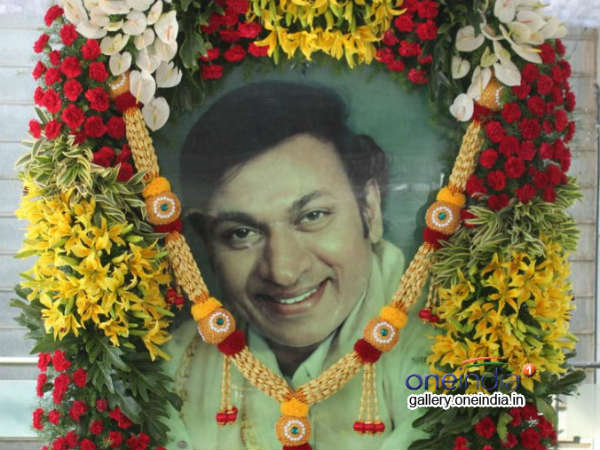 ಸಾಕ್ಷಿಗಳು: ರಾಜ್ ಕುಮಾರ್ ಸಂಬಂಧಿ