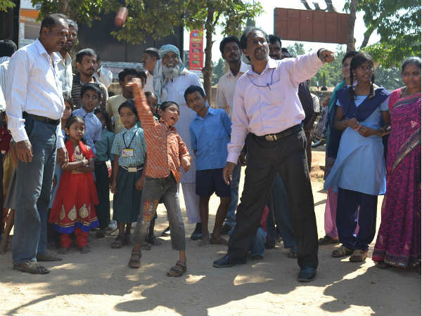 ಹೋಗ್ತಿದೆ ನೋಡು