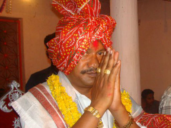 ಸದನದಲ್ಲಿ ಅಸಭ್ಯ ವರ್ತನೆ ಇದೇ ಮೊದಲಲ್ಲ