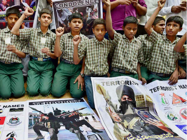 ಬೆಂಗಳೂರಲ್ಲಿ ಪ್ರತಿಭಟನೆ